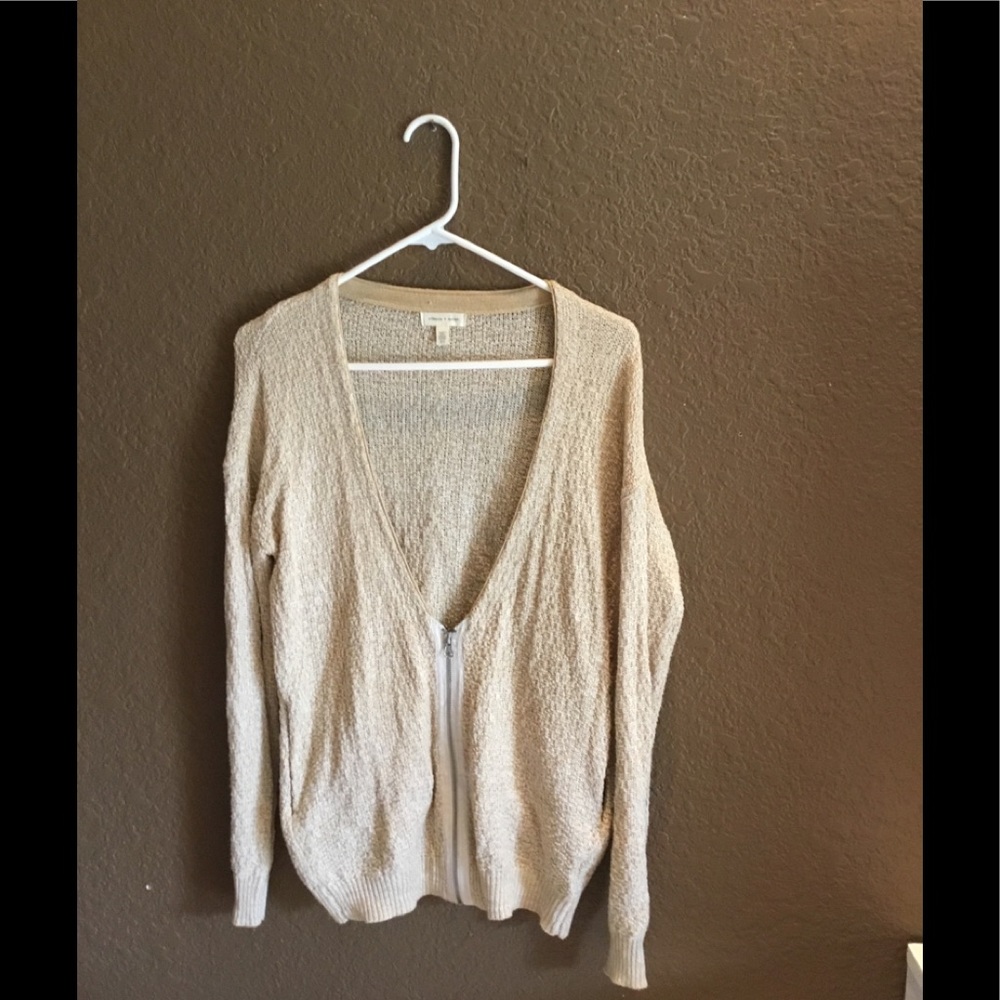 Urban Outfitters zip up sweater